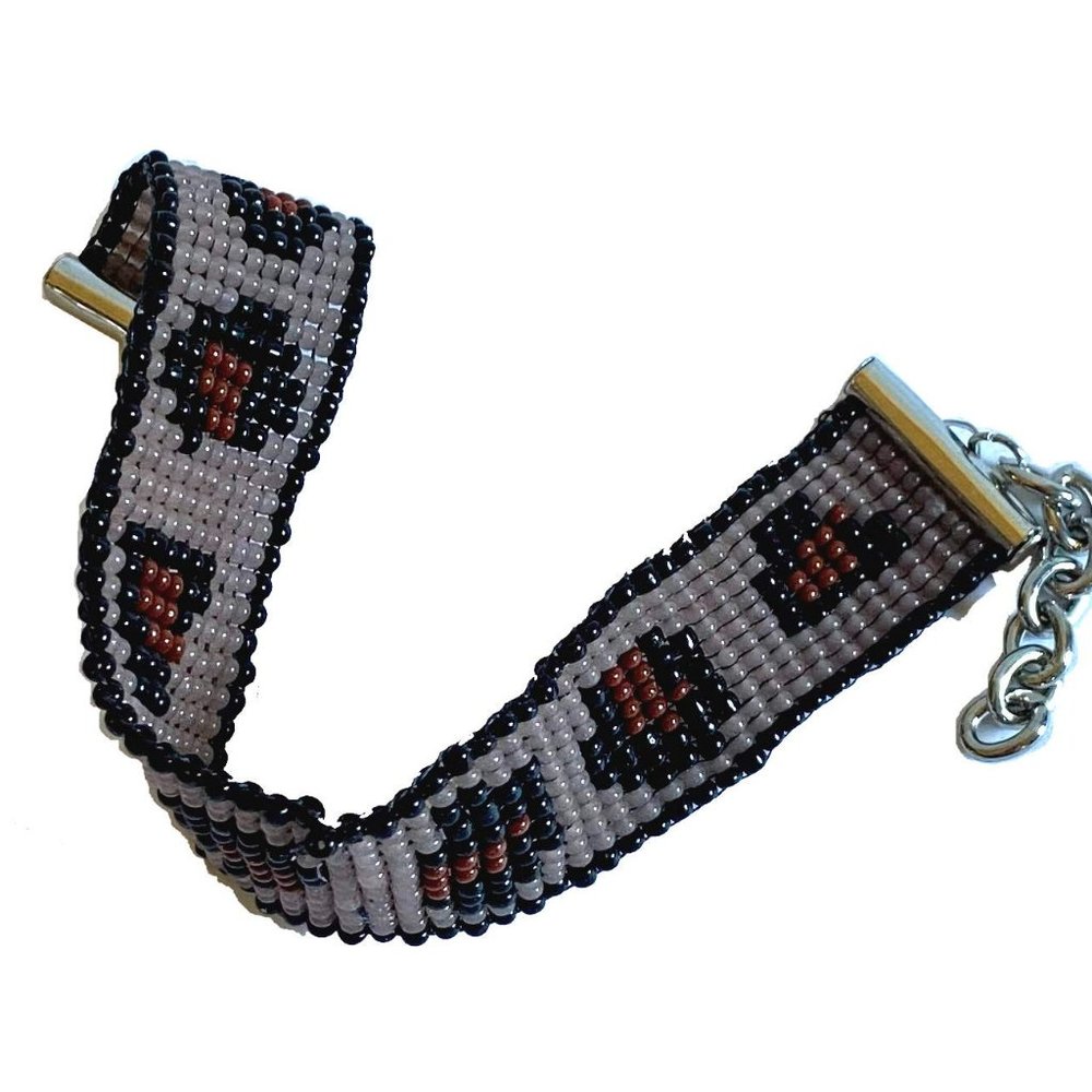 Hand Beaded Leopard Print Bracelet